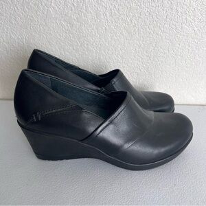 DANSKO Women's Rosaline Black Leather Slip On Wedge Pump  Clog Size 39 8.5-9
